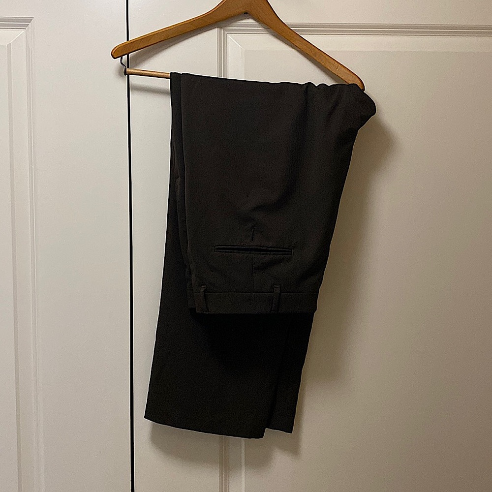 Haggar 36x29 dark brown dress slacks.